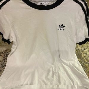 Women’s Adidas Tshirt size large